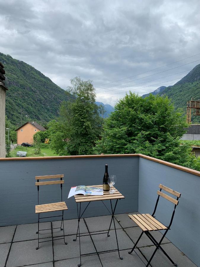 Grotto Pergola Acomodação com café da manhã Giornico Exterior foto